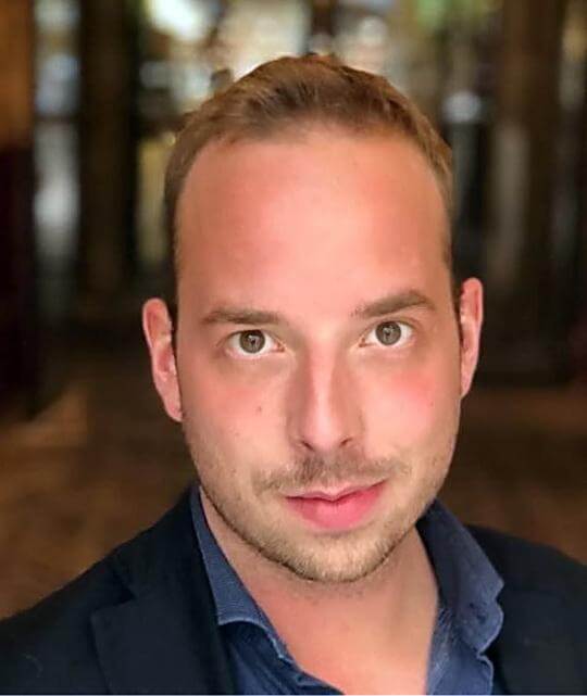 bee-ecosystem-team-member-balazs-stella-color-01